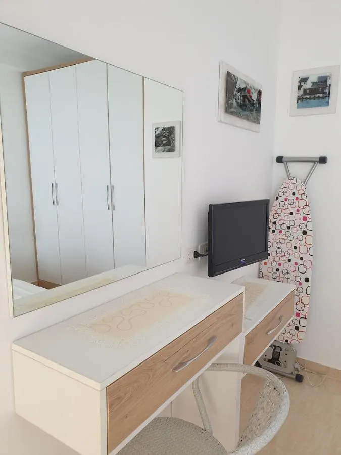 Hera Premium Apartments Sarande